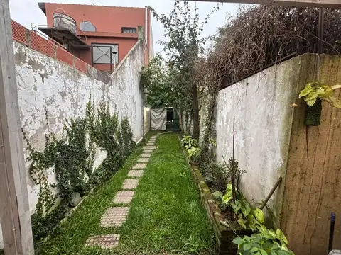 Depto Tipo Casa en Alquiler de 3 ambientes