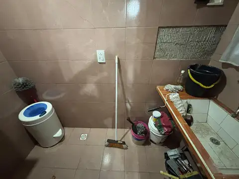 Depto Tipo Casa en Alquiler con 2 cocheras
