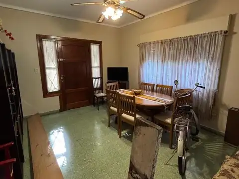Propiedad con dos casas sobre lote propio