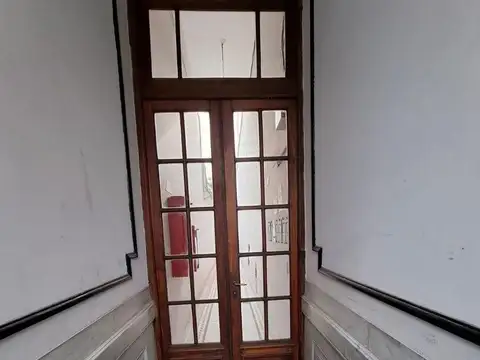 Dorrego 1500, Piso 1