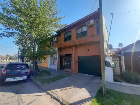 Depto Tipo Casa en Venta de 3 dormitorios