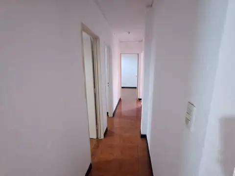 Departamento 4 ambientes con 1 baño
