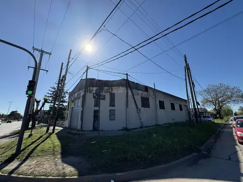 Galón en VENTA sobre lote de 800m2