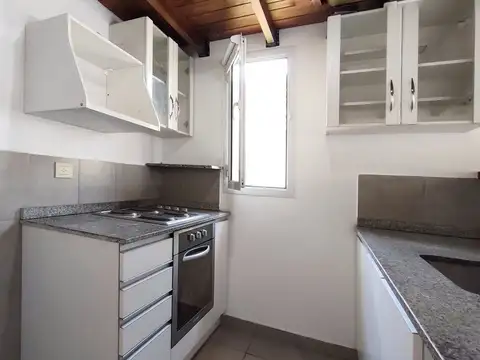 Departamento en Alquiler con 1 cochera