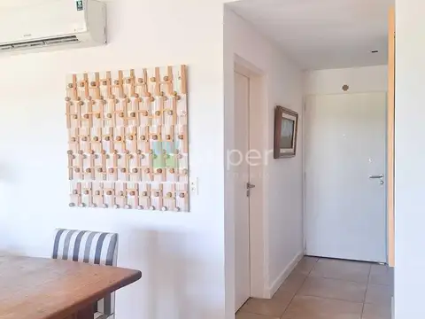 PILARA TERRAZAS AL GOLF