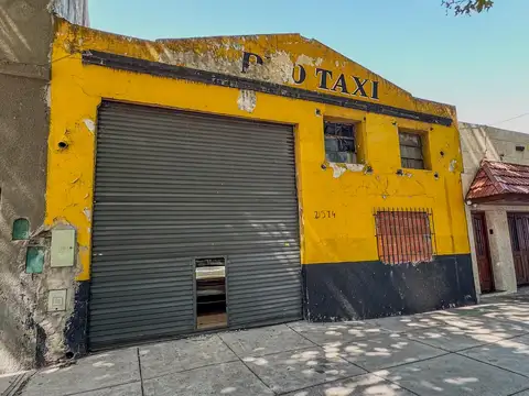 ALQUILER - DEPOSITO - GALPON - 340m2 - VILLA SOLDATI - MIXTURA 4