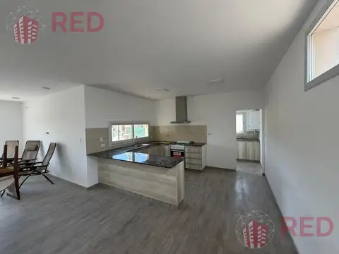 Casa en Alquiler en Plottier, $ 3.000.000