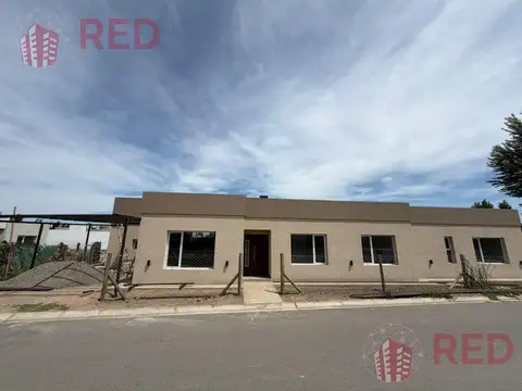 Vende Casa en Fincas de Costa Serena