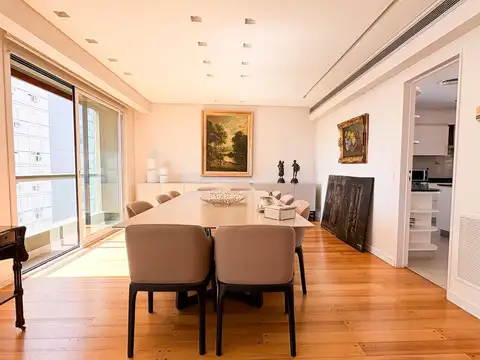 Departamento en Venta de 5 ambientes