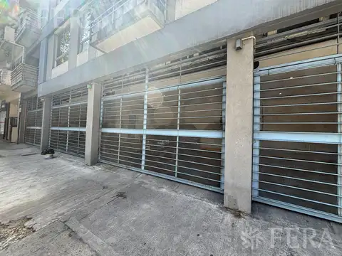 Alquiler cochera cubierta en Villa Crespo