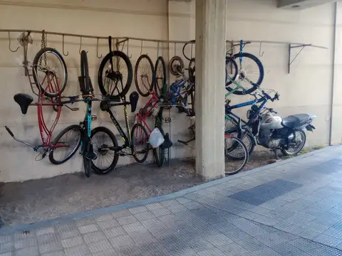 Departamento en Alquiler con 1 cocheras