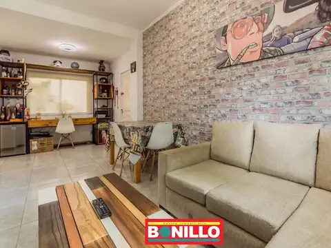 Depto Tipo Casa en Venta en Villa Pueyrredon, USD 120.000
