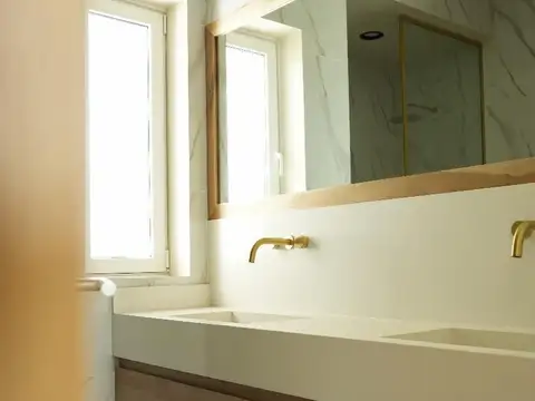 Casa en Venta al Este