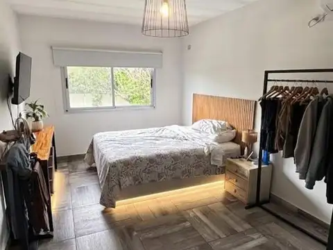 Casa 3 ambientes con 2 baños