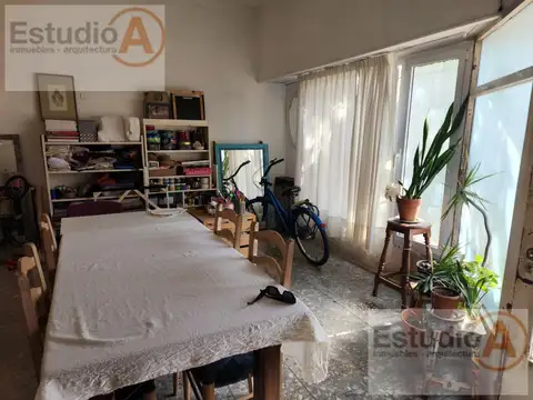 Local en Venta 40 años