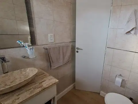 Departamento con detalles de categoría luminoso