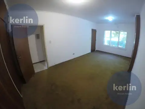Casa 5 ambientes con 1 baño