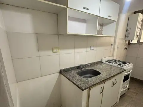 Departamento en Alquiler en Parque Rivadavia, $ 450.000