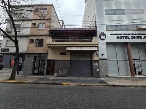 Casa a Reciclar con Local en Lote Propio | Oportunidad de Negocio | San Cristóbal  Descripción