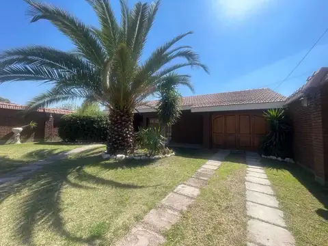 CASA EN VENTA 3 DORMITORIOS MAIPU MENDOZA 