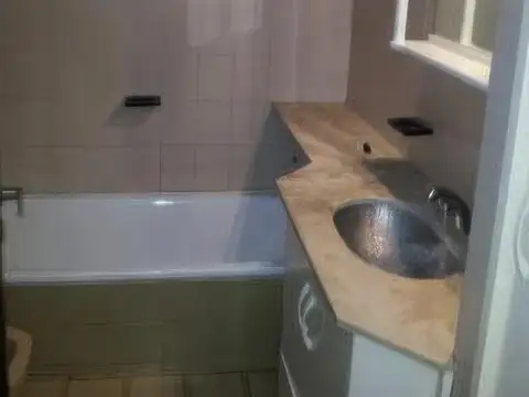 Depto Tipo Casa en Venta de 4 ambientes