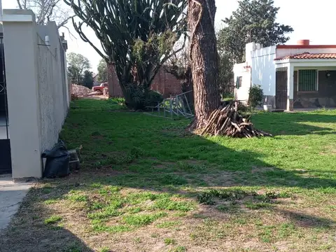 Terreno en Venta, FOT 1,2