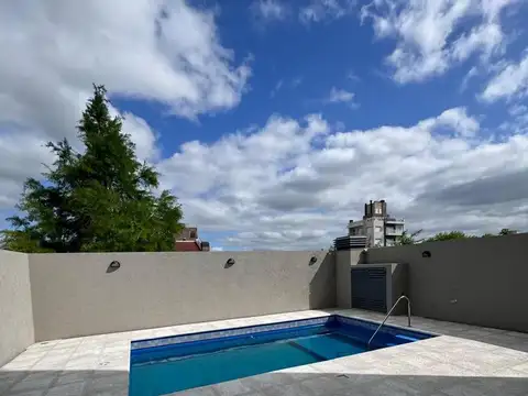 Departamento en Alquiler con 1 cocheras