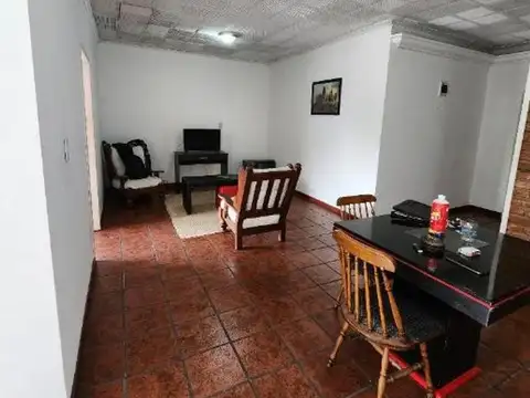 Avenida Mitre 5489 , Piso 2