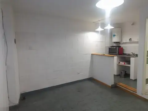 Depto Tipo Casa en Alquiler de Monoambiente