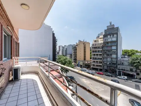 Avenida Combatientes de Malvinas 3200