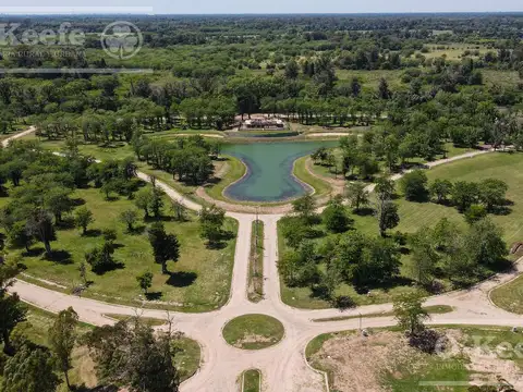 Terreno en Venta en Guillermo E Hudson, USD 83.000