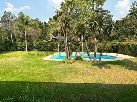 Casa en Alquiler 1996 años