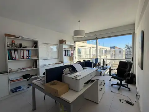 Oficina en Alquiler al Noroeste