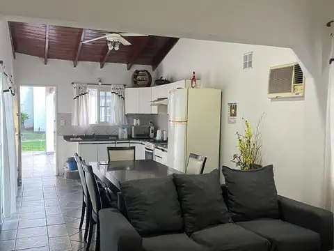 Casa lote 330m2 - Moron