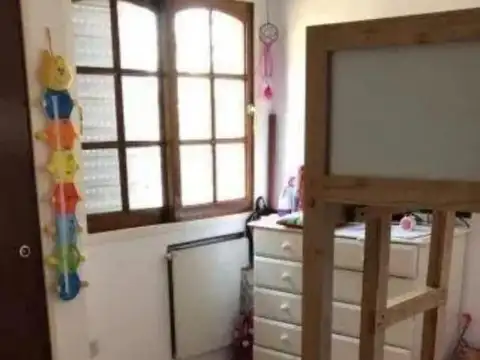 Depto Tipo Casa en Venta con 1 cocheras