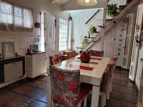 Depto Tipo Casa en Venta de 3 dormitorios