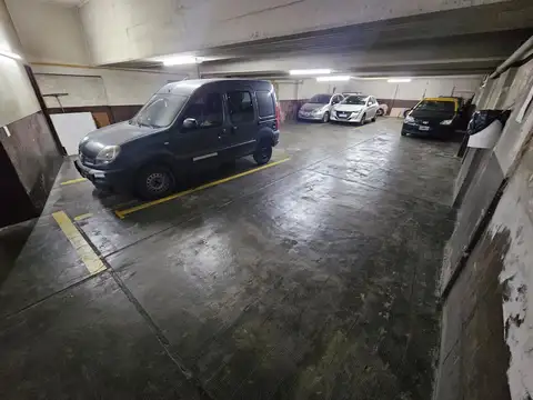 Cochera en Alquiler Fija