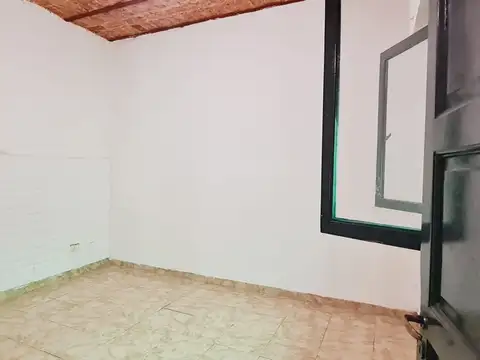 Depto Tipo Casa 2 ambientes con 1 baño