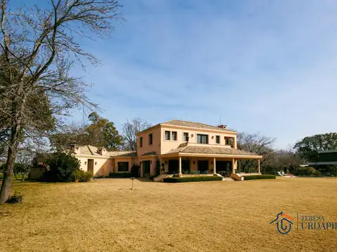 Golf Club Argentino - sobre golf - 3 dorm.- Suite Principal en P.A. Teresa Urdapilleta Propiedades