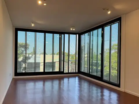 Venta! Oficina en complejo Tejeda Tres - ¡Con Cochera y Escritura!