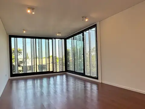 Venta! Oficina en complejo Tejeda Tres - ¡Con Cochera y Escritura!