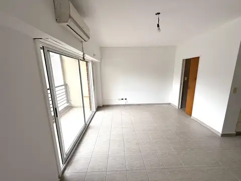 Departamento en Alquiler en Villa Urquiza, $ 600.000