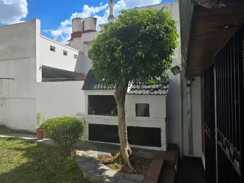 Casa en alquiler en Villa del Parque