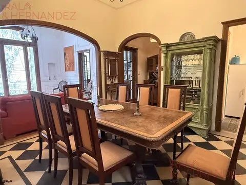 Alquiler PH 6 ambientes con Terraza Propia - Recoleta