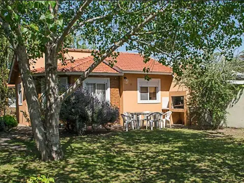 DOS CASAS EN VENTA EN RETA COMPLEJO TURISTICO A PASOS DEL MAR