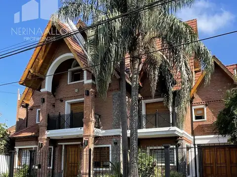 VENTA CASA 6 AMBIENTES CASTELAR NORTE