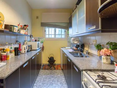Depto Tipo Casa en Venta con 1 cocheras