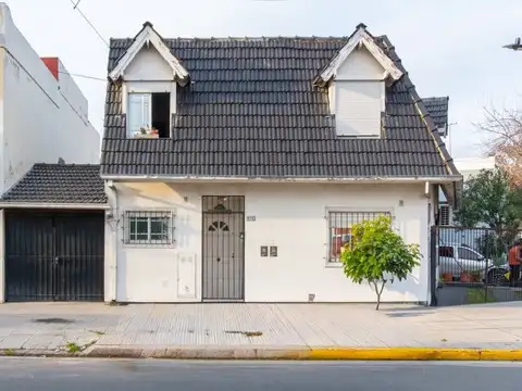 PH de 4 ambientes con cochera, suite y parrilla | Sin expensas | Versalles