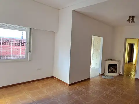 Depto Tipo Casa en Venta de 5 ambientes