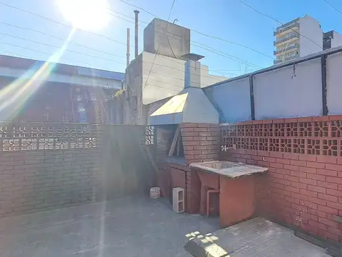 Depto Tipo Casa en Venta 52 años